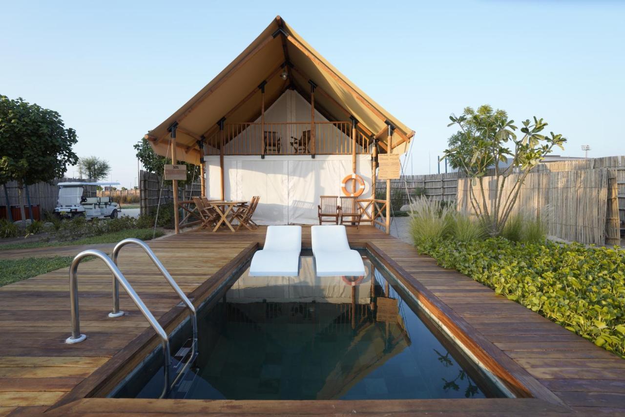 Hotel Bab Al Nojoum Hudayriyat Camp Abu Dabi Exterior foto