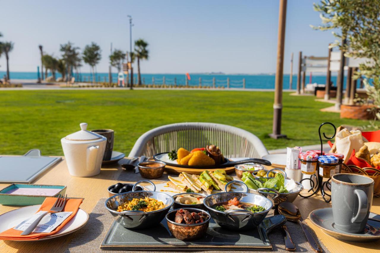 Hotel Bab Al Nojoum Hudayriyat Camp Abu Dabi Exterior foto